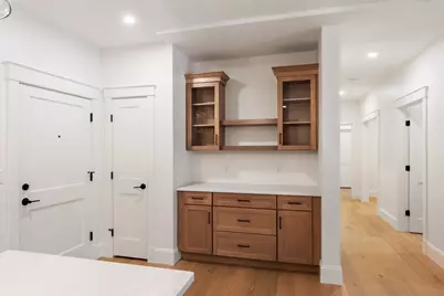 134 Court St #1, Plymouth, MA 02360 - Photo 8