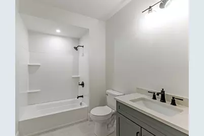 134 Court St #1, Plymouth, MA 02360 - Photo 18