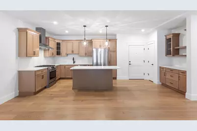 134 Court St #1, Plymouth, MA 02360 - Photo 2