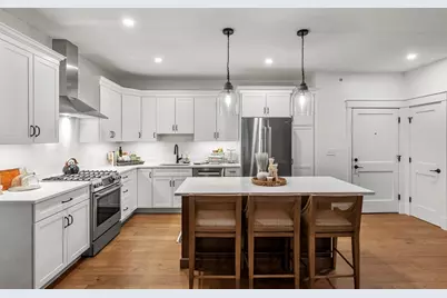 134 Court St #1, Plymouth, MA 02360 - Photo 12