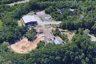 9 B Wellington Rd, Oxford, MA 01540 - Photo 1