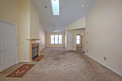 214 Alvord Pl #214, South Hadley, MA 01075 - Photo 4