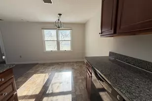 213 Victoria Heights Rd, Boston, MA 02136 - Photo 6