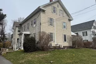 19 Harrison St, Taunton, MA 02780 - Photo 2