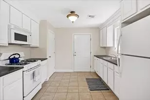 468 Sea St, Quincy, MA 02169 - Photo 6