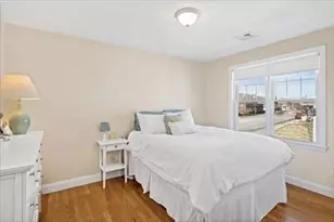 468 Sea St, Quincy, MA 02169 - Photo 10
