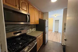 339 Pawtucket, Lowell, MA 01854 - Photo 8