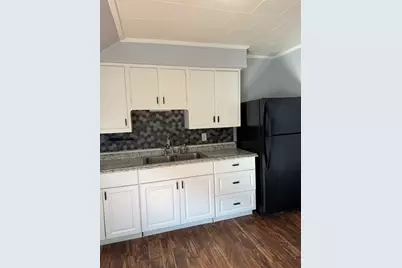 756 County St, Fall River, MA 02723 - Photo 4