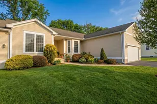 308 Miller St, Ludlow, MA 01056 - Photo 1