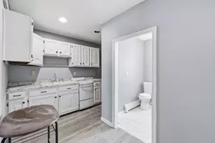 875 N Main St, Randolph, MA 02368 - Photo 14