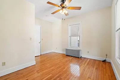 78 Essex St #1, Marlborough, MA 01752 - Photo 10