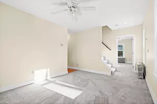 78 Essex St, Marlborough, MA 01752 - Photo 4