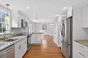 141 Braeside Rd, Falmouth, MA 02540 - Photo 8