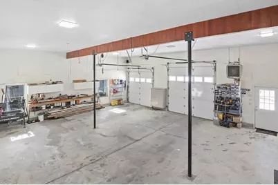 435 Partridge St, Gardner, MA 01440 - Photo 28