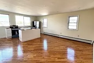 585 Shirley St, Winthrop, MA 02152 - Photo 8