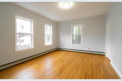 320 Hurley St #Unit 1, Cambridge, MA 02141 - Photo 6