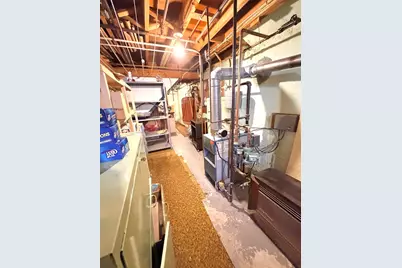 121 Mallowhill Rd, Springfield, MA 01129 - Photo 10