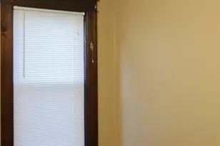 17 N Woodford St, Worcester, MA 01604 - Photo 4