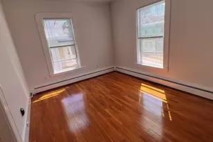 14 Fairview Ave, Saugus, MA 01906 - Photo 4