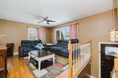 107 Spring Ln, Dartmouth, MA 02747 - Photo 14