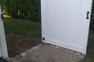 107 Spring Ln, Dartmouth, MA 02747 - Photo 8