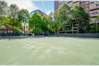 2 Hawthorne Place #14L, Boston, MA 02114 - Photo 16