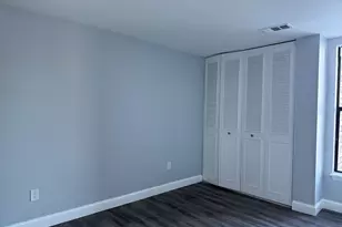 22 Shrewsbury Green Dr, Shrewsbury, MA 01545 - Photo 8