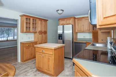 24 McQuades Ln, Northbridge, MA 01534 - Photo 4