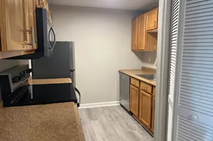 164 Heritage Dr, Northbridge, MA 01588 - Photo 10