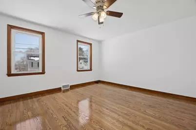 39 Bullard Ave, Worcester, MA 01605 - Photo 18