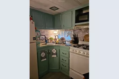 19 Mashapaug Rd #C29, Sturbridge, MA 01566 - Photo 6