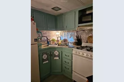 19 Mashapaug Rd #C29, Sturbridge, MA 01566 - Photo 2