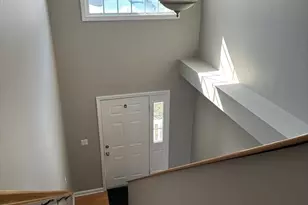 188 Middle St, Leominster, MA 01453 - Photo 6