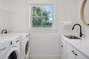 33 Lagoon Pond Rd, Tisbury, MA 02568 - Photo 28