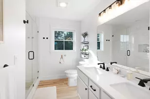 33 Lagoon Pond Rd, Tisbury, MA 02568 - Photo 34