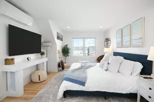 33 Lagoon Pond Rd, Tisbury, MA 02568 - Photo 24