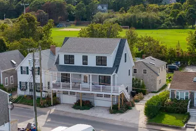 33 Lagoon Pond Road, Tisbury, MA 02568 - Photo 2