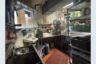 914 Beacon St, Boston, MA 02215 - Photo 6