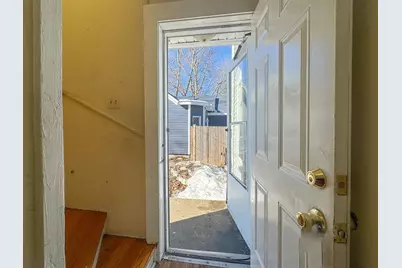 112 Laureston St, Brockton, MA 02301 - Photo 4