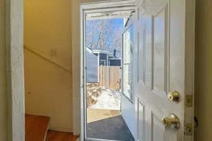 112 Laureston St, Brockton, MA 02301 - Photo 6
