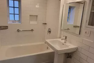 988 Memorial Dr, Cambridge, MA 02138 - Photo 8