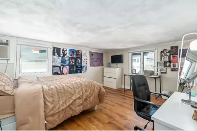 8 Mystic Avenue, Gloucester, MA 01930 - Photo 20