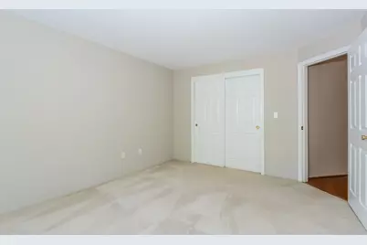 5 Ann Dr #5, Grafton, MA 01536 - Photo 8