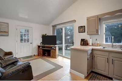 22 Oklahoma Ave, Tisbury, MA 02568 - Photo 16