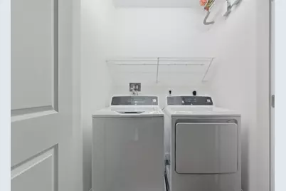 19-25 Essex #201, Haverhill, MA 01830 - Photo 8