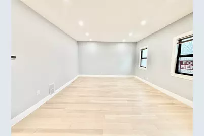 15 Berwick St #15, Melrose, MA 02176 - Photo 6