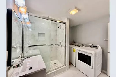 15 Berwick St #15, Melrose, MA 02176 - Photo 24