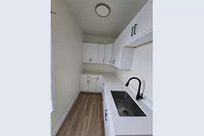 38 Fox Street #2, Worcester, MA 01604 - Photo 8