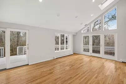 528 Menauhant Rd, Falmouth, MA 02536 - Photo 6