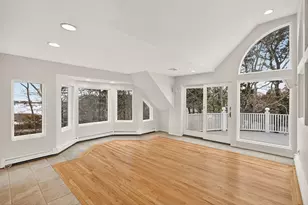 528 Menauhant Rd, Falmouth, MA 02536 - Photo 22